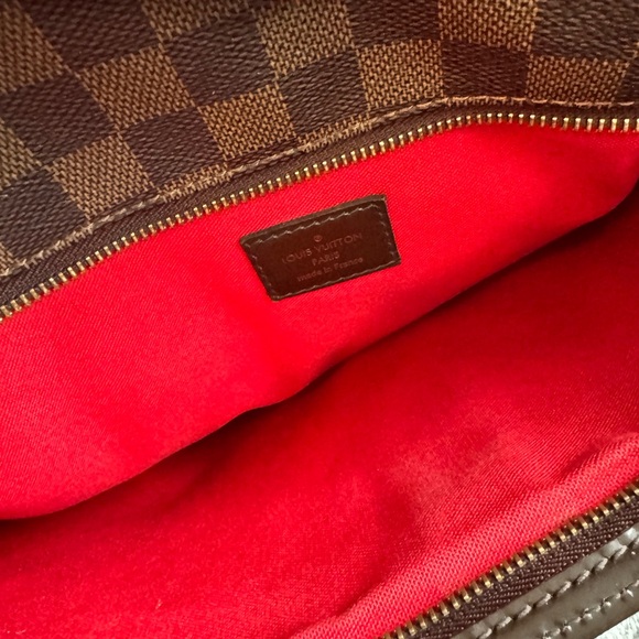 Louis Vuitton Bloomsbury GM*PRICE is FIRM* - Picture 5 of 16